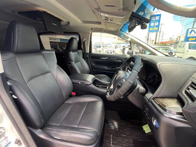 ���ڒ����̓E�H�[�N�X���[�ƂȂ��Ă���܂��B���ڂƎO��ڂ̈ړ�����~�肪�Ƃ��Ă��y�ɂȂ�̂ŁA���~��̍ۂ��X�g���X�������邱�Ƃ͂���܂����