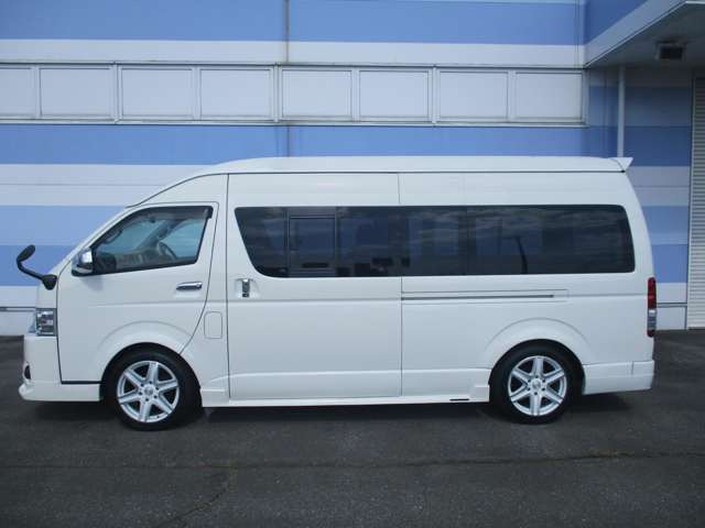 ハイエースコミューター2.5 GL ディーゼル 4WD