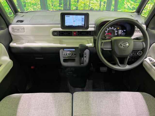 ムーヴキャンバスストライプス X