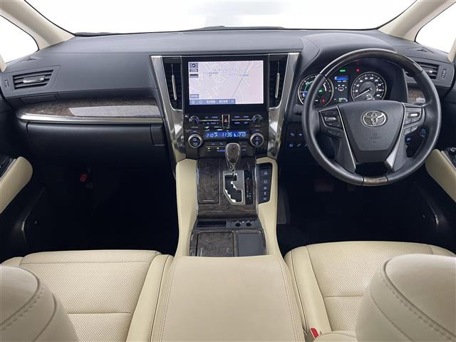 アルファードハイブリッド 2.5 エグゼクティブ ラウンジ S E-Four 4WD