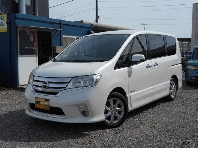 セレナ2.0 ハイウェイスター S-HYBRID