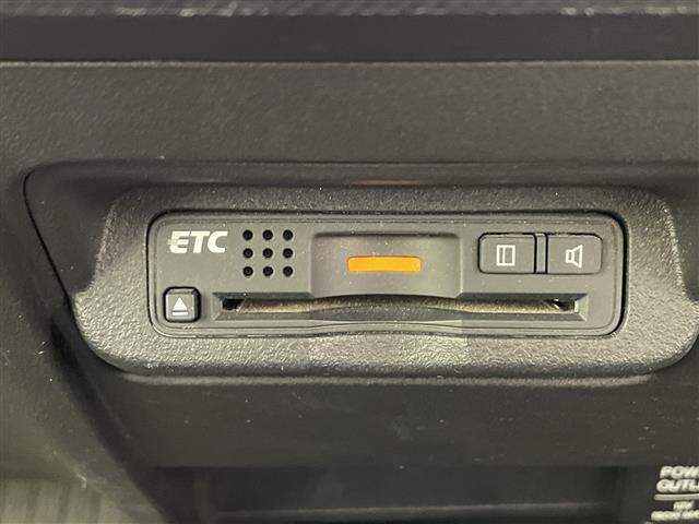 フリード1.5 G プレミアムエディション