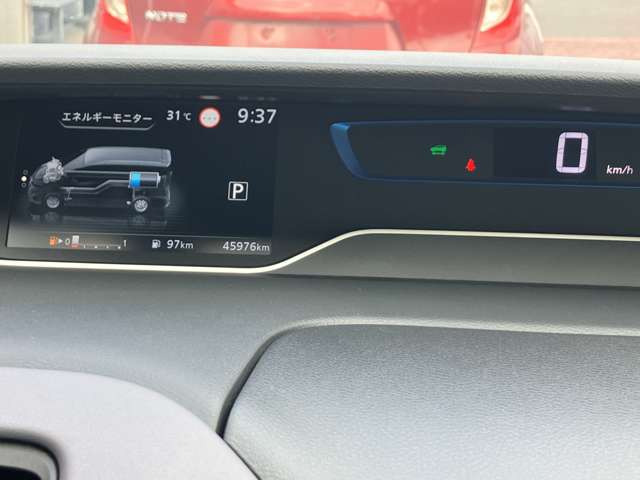 セレナ1.2 e-POWER ハイウェイスターV