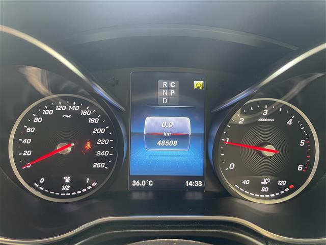 VクラスV220d アバンギャルド ロング AMGライン
