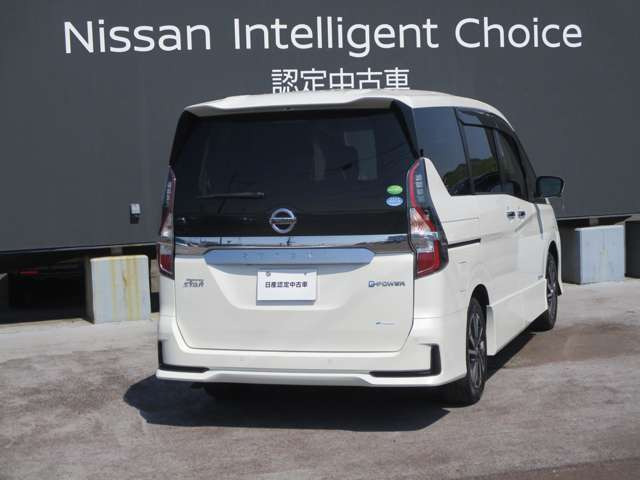 セレナ1.2 e-POWER ハイウェイスターV