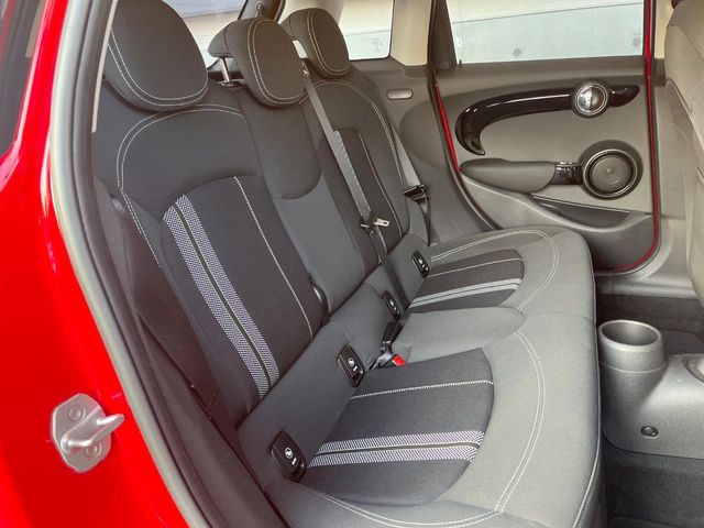 ���㕔���Ȃ��C�ɂȂ�悤�ȃL�Y�E�����ւ��蓙�A�傫�ȃ_���[�W�͂Ȃ��A�ǍD�ȏ�Ԃł��B