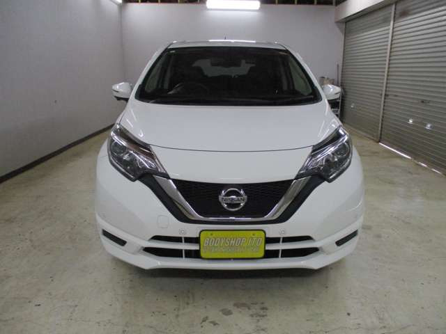 ノート1.2 X FOUR 4WD