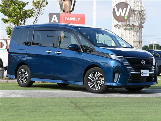 セレナ1.4 e-POWER ハイウェイスターV