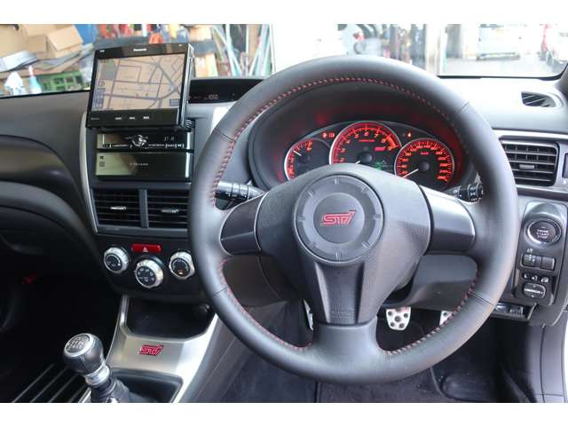 インプレッサWRX2.0 WRX STI 4WD