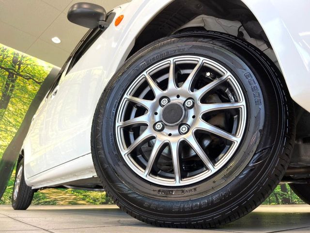 �y13�C���`�A���~�z�C�[���z�O�ςɃ}�b�`�����A���~�z�C�[���𑕒����Ă���܂��B�e��A���~�z�C�[����A�X�^�b�h���X�^�C�����戵�����Ă���܂��B���񂲑��k����������