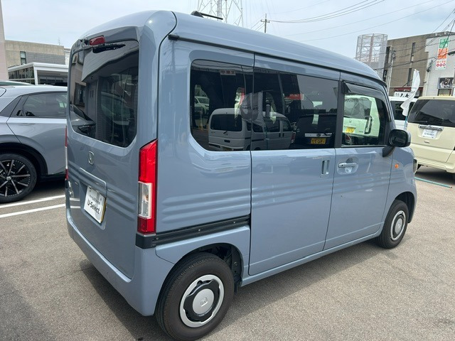 N-VAN+スタイル ファン 4WD