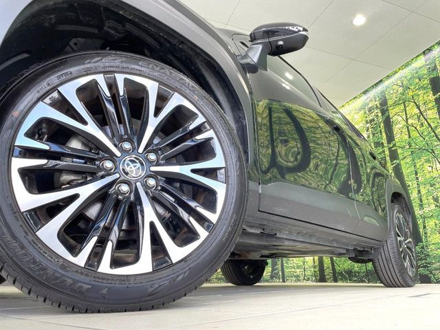 �y�����A���~�z�C�[���z�O�ςɃ}�b�`���������A���~�z�C�[���𑕒����Ă���܂��B�e��ЊO�A���~�z�C�[����A�X�^�b�h���X�^�C�����戵�����Ă���܂��B���񂲑��k����������