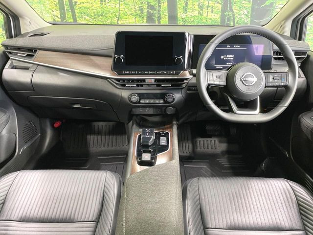 ノートオーラ1.2 G レザーエディション