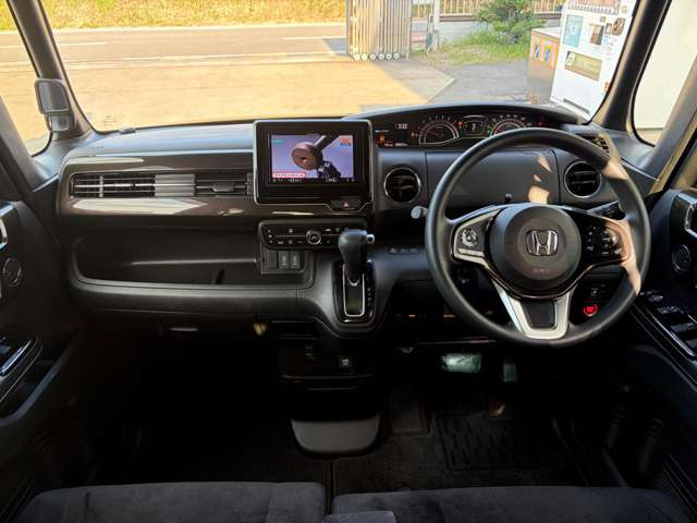 N-BOXカスタムG L ホンダセンシング 4WD