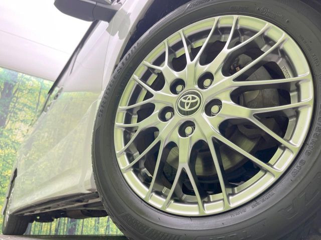 �y����16�C���`�A���~�z�C�[���z�O�ςɃ}�b�`���������A���~�z�C�[���𑕒����Ă���܂��B�e��ЊO�A���~�z�C�[����A�X�^�b�h���X�^�C�����戵�����Ă���܂��B���񂲑��k����������