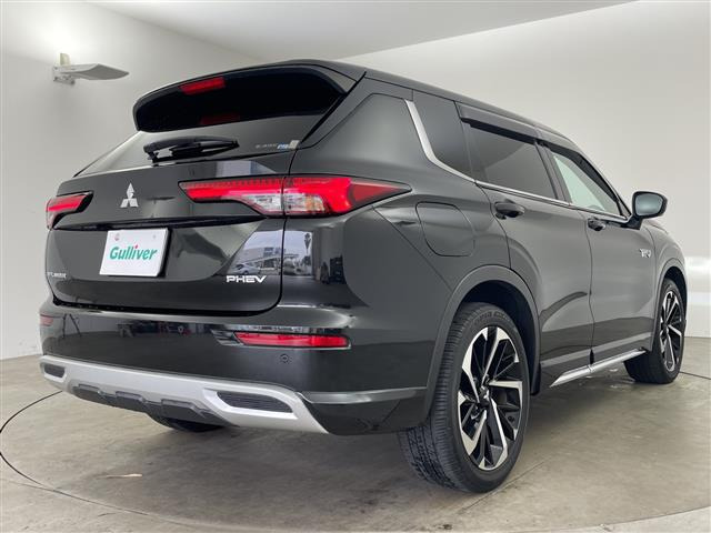アウトランダーPHEV 2.4 P 4WD