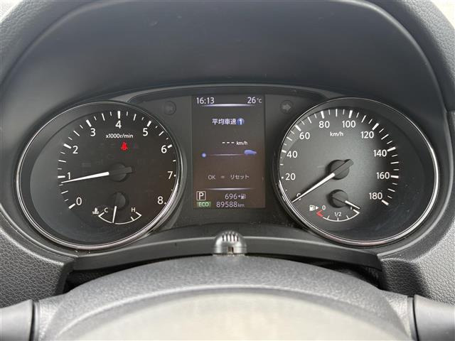 エクストレイル2.0 20Xi 4WD