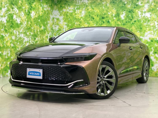 クラウンクロスオーバー2.5 G アドバンスト レザー パッケージ E-Four 4WD