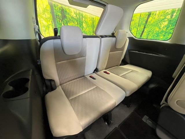 3��ڃV�[�g�͂�������ԗǍD����l�ł��������ƍ����Ē����܂��̂ŁA��l���ł̂��o���������N���N�ł��􂲉Ƒ��ŁA�C�̒m�ꂽ���ԂŁA�h���C�u�ɍs���̂��y���݂ł��ˁ�
