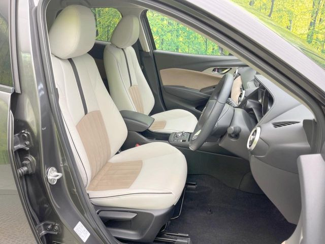 �y���烌�U�[�V�[�g�z����̂ӂ���肪�e�ՂŃ����e�i���X�����ȒP�ȁA�@�\���ɗD��鍇����v���̗p�����㎿�ȃV�[�g�ł��B����S�n���悭�A���������ӂ��S�n�ǂ��ԓ���Ԃ����o���Ă���܂��B