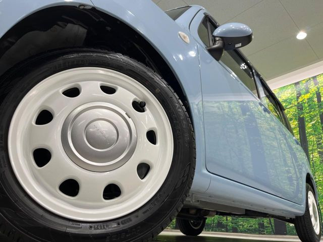 �y����14�C���`�A���~�z�C�[���z�O�ςɃ}�b�`���������A���~�z�C�[���𑕒����Ă���܂��B�e��ЊO�A���~�z�C�[����A�X�^�b�h���X�^�C�����戵�����Ă���܂��B���񂲑��k����������