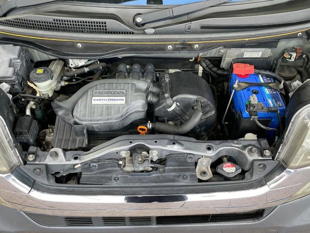 親切・丁寧な専門メカニックスタッフが応対!・車検・点検整備・事故等の修理などアフターサービスも安心。お車のカスタマイズもネクステージのサービススタッフまでご相談ください!