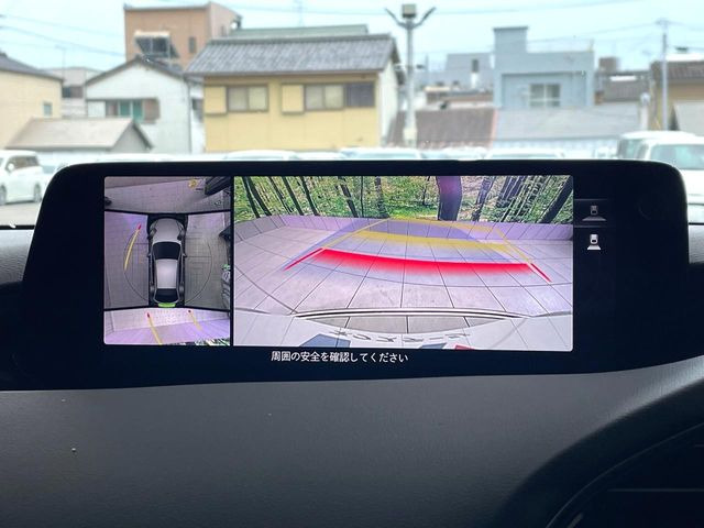 �y360&deg;�r���[���j�^�[�z��p�̃J�����ɂ��A�ォ�猩���낵���悤�Ȏ��_��360�x�N���}�̎��͂��m�F���邱�Ƃ��ł��܂������p�������m�F���₷���A�����ꏊ�ł̐؂�Ԃ��⒓�Ԃ��X���[�Y�ɍs���܂��B