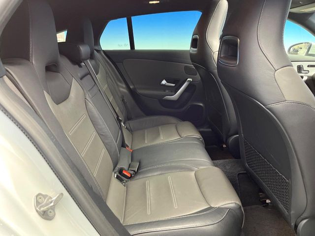 ���㕔���Ȃ��C�ɂȂ�悤�ȃL�Y�E�����ւ��蓙�A�傫�ȃ_���[�W�͂Ȃ��A�ǍD�ȏ�Ԃł��B