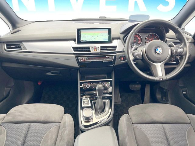 2シリーズアクティブツアラー218d xドライブ Mスポーツ 4WD
