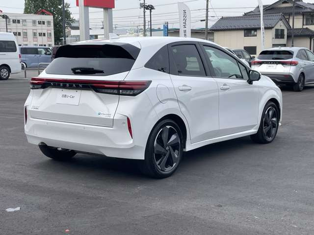 ノートオーラ1.2 G FOUR 4WD