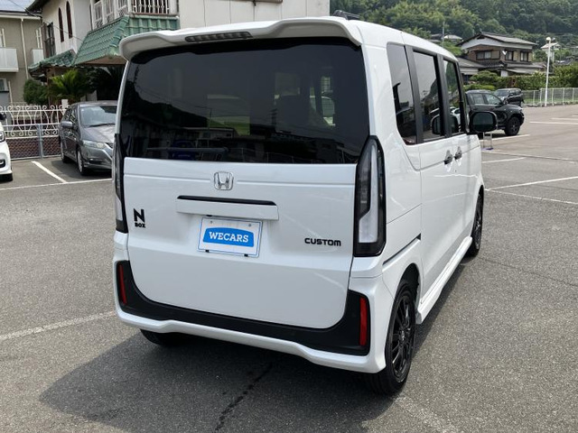 N-BOXカスタムブラック スタイル