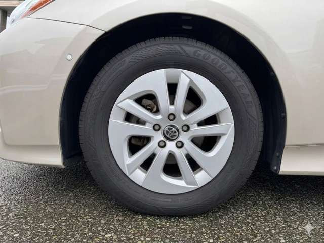 弊社は、お客さまのニーズにお応え出来るよう、豊富な車種を取り揃えております。お乗り換えの際も、是非、よろしくお願いいたします。