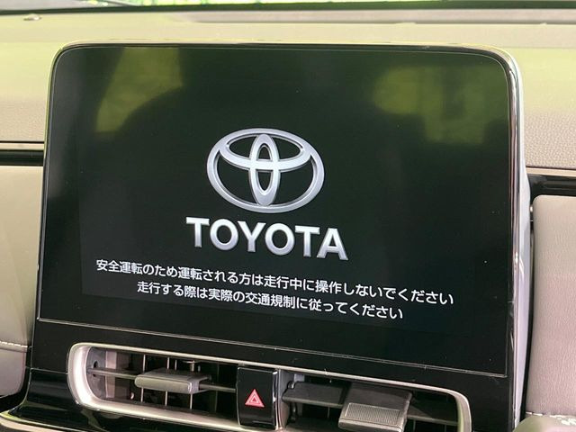 �y10.5�C���` �f�B�X�v���C�I�[�f�B�I�z���ʂ̃f�B�X�v���C��AppleCarPlay��AndroidAuto�����p�\�B�傫�ȉ�ʂŃX�}�z�i�r�A�v���������p���������܂���