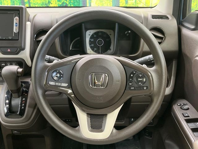 �y�z���_�Z���V���O�z���s���ɑO���̎ԗ�����F�����A�Փ˂������Ȏ��͌x��ƃu���[�L�ŏՓˉ���Ɣ�Q�y�����A�V�X�g�B�����S�Ƀh���C�u�����y���݂��������܂��B