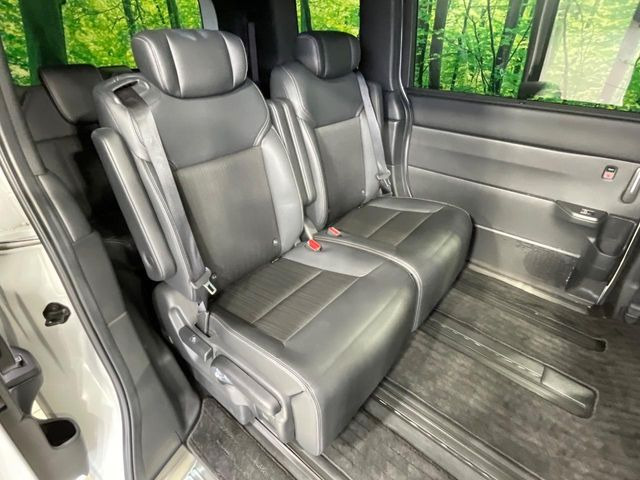 ���ڒ����̓E�H�[�N�X���[�ƂȂ��Ă���܂��B���ڂƎO��ڂ̈ړ�����~�肪�Ƃ��Ă��y�ɂȂ�̂ŁA���~��̍ۂ��X�g���X�������邱�Ƃ͂���܂����
