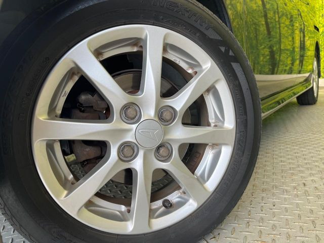 �y����14�C���`�A���~�z�C�[���z�O�ςɃ}�b�`���������A���~�z�C�[���𑕒����Ă���܂��B�e��ЊO�A���~�z�C�[����A�X�^�b�h���X�^�C�����戵�����Ă���܂��B���񂲑��k����������