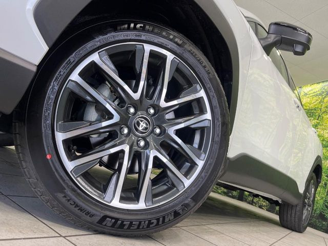 �y����18�C���`�A���~�z�C�[���z�O�ςɃ}�b�`���������A���~�z�C�[���𑕒����Ă���܂��B�e��ЊO�A���~�z�C�[����A�X�^�b�h���X�^�C�����戵�����Ă���܂��B���񂲑��k����������