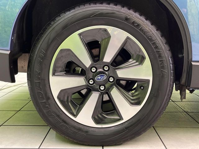 �y����17�C���`�A���~�z�C�[���z�O�ςɃ}�b�`���������A���~�z�C�[���𑕒����Ă���܂��B�e��ЊO�A���~�z�C�[����A�X�^�b�h���X�^�C�����戵�����Ă���܂��B���񂲑��k����������