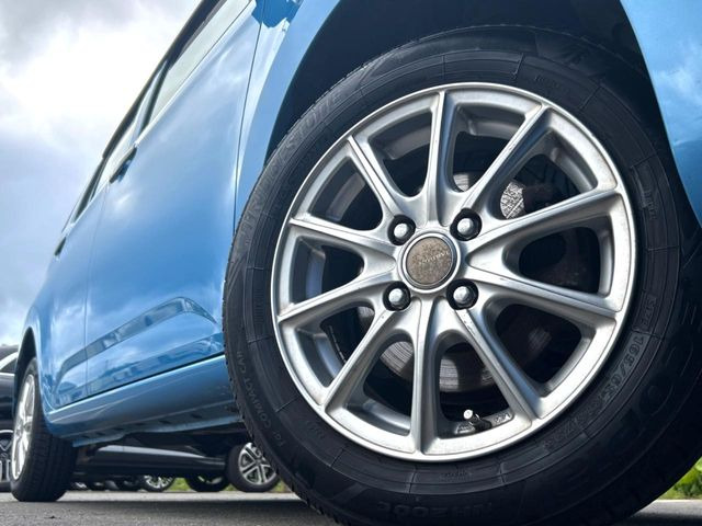 �y14�C���`�A���~�z�C�[���z�O�ςɃ}�b�`�����A���~�z�C�[���𑕒����Ă���܂��B�e��A���~�z�C�[����A�X�^�b�h���X�^�C�����戵�����Ă���܂��B���񂲑��k����������