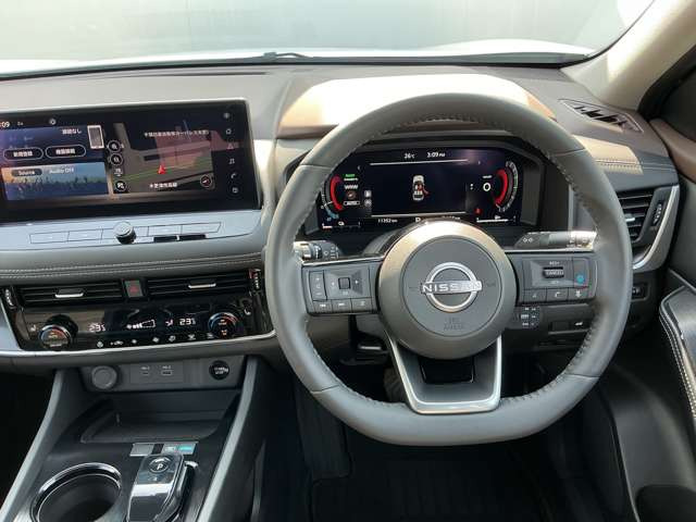 エクストレイル1.5 X e-4ORCE 90周年記念車 4WD
