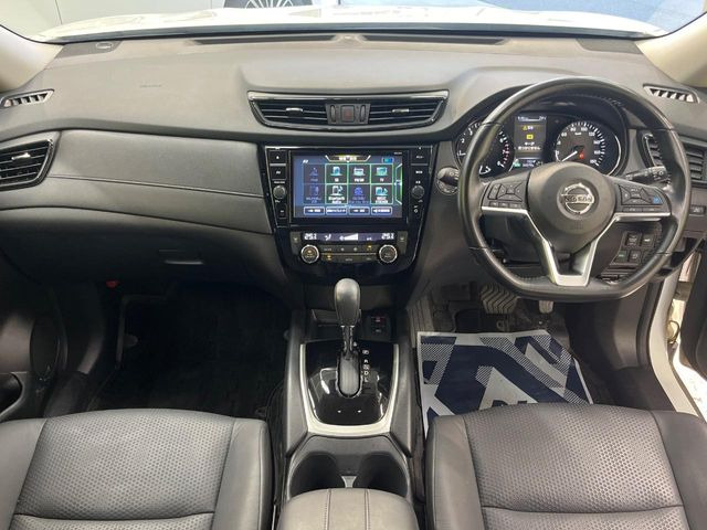 エクストレイル2.0 20Xi