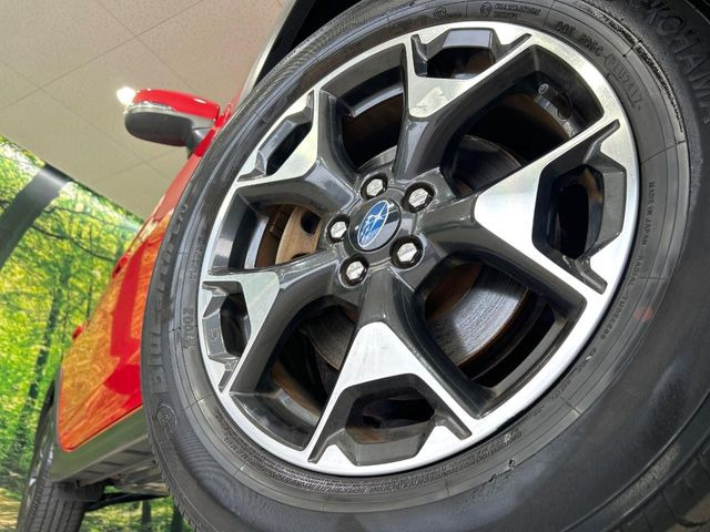 �y����17�C���`�A���~�z�C�[���z�O�ςɃ}�b�`���������A���~�z�C�[���𑕒����Ă���܂��B�e��ЊO�A���~�z�C�[����A�X�^�b�h���X�^�C�����戵�����Ă���܂��B���񂲑��k����������