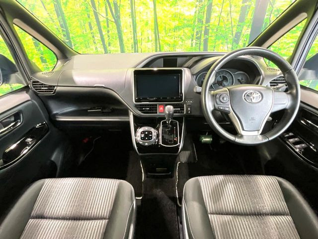ヴォクシー2.0 ZS 煌II