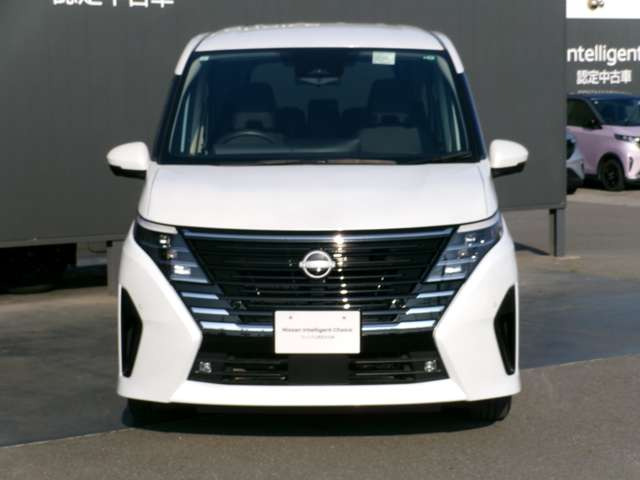 セレナ1.4 e-POWER ハイウェイスターV