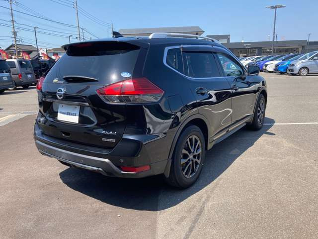 エクストレイル2.0 20Xi ハイブリッド 4WD