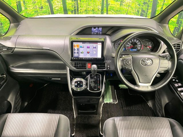 ヴォクシー2.0 ZS 煌
