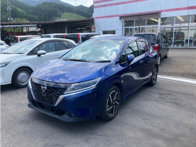 ノート1.2 X FOUR 4WD