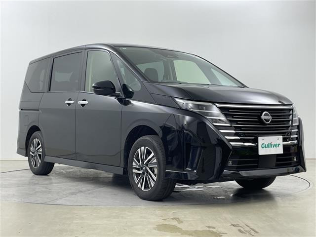 セレナ2.0 ハイウェイスターV 4WD