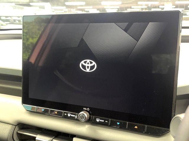 �y12.9�C���` �f�B�X�v���C�I�[�f�B�I�z���ʂ̃f�B�X�v���C��AppleCarPlay��AndroidAuto�����p�\�B�傫�ȉ�ʂŃX�}�z�i�r�A�v���������p���������܂���