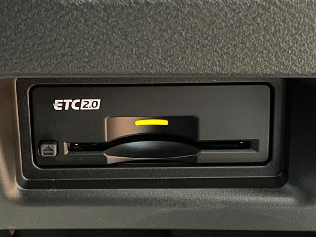 【ETC】高速道路の料金所をストレスなく通過!話題のスポットやサービスエリアに多い「スマートIC」利用時は必須のアイテムです。当店でセットアップを実施、ご納車当日からすぐにご利用いただけます!